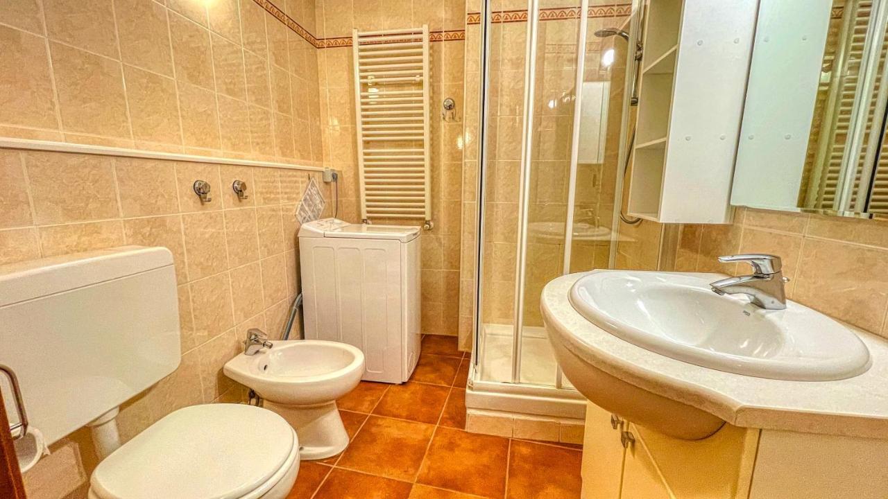 בארדונקיה Appartamento Smith Roero - Affitti Brevi Italia מראה חיצוני תמונה