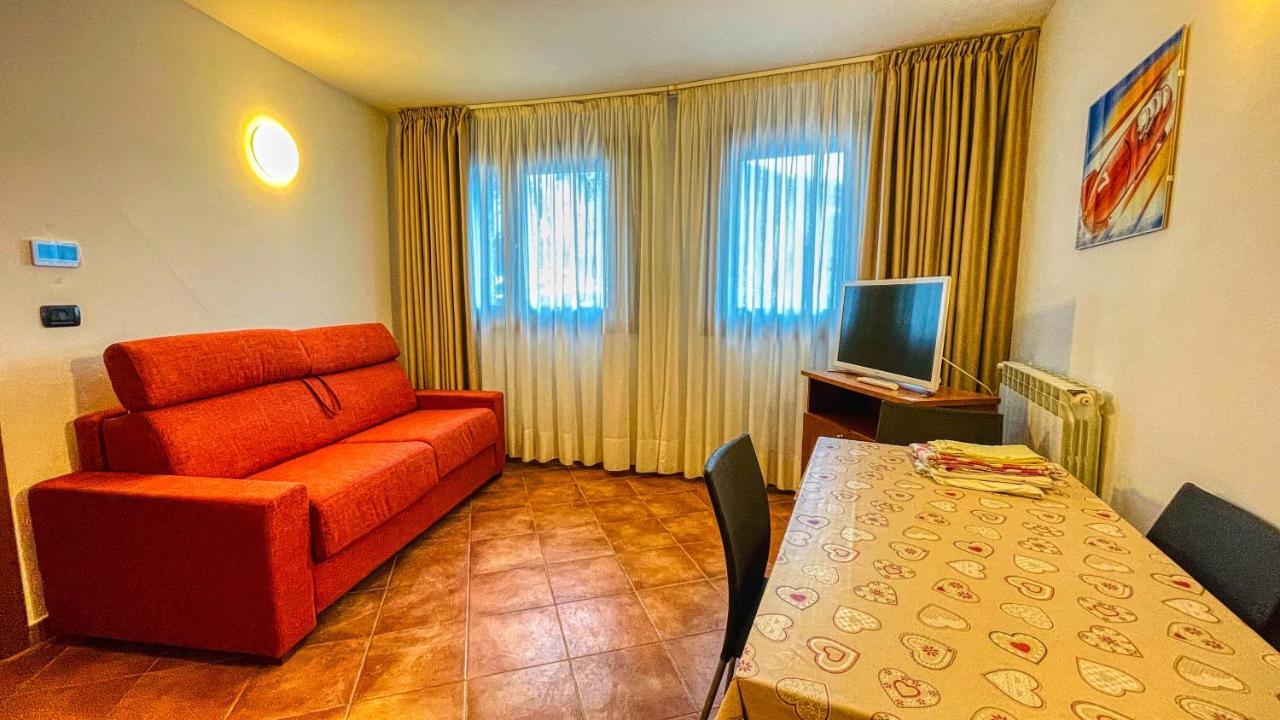 בארדונקיה Appartamento Smith Roero - Affitti Brevi Italia מראה חיצוני תמונה